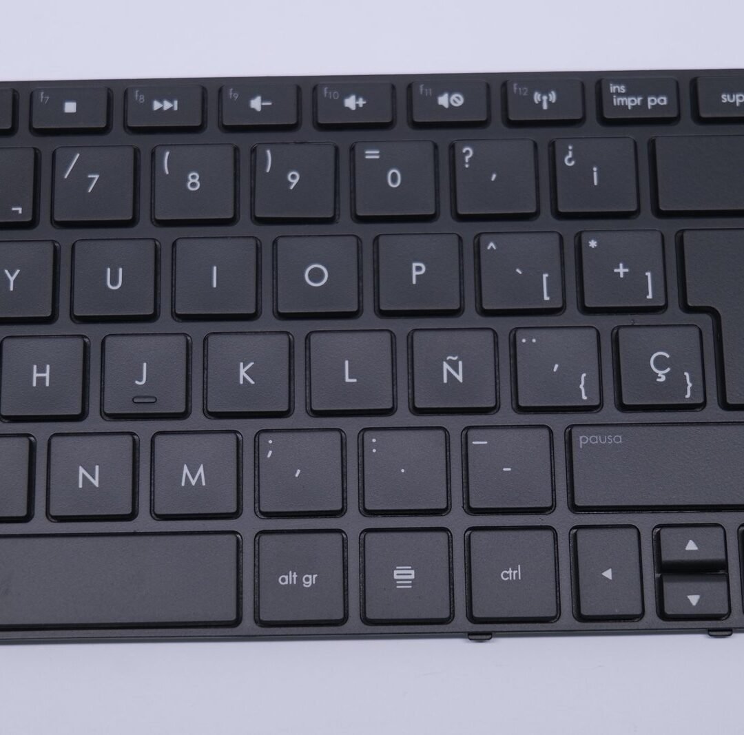 TECLADO HP 210 1028
