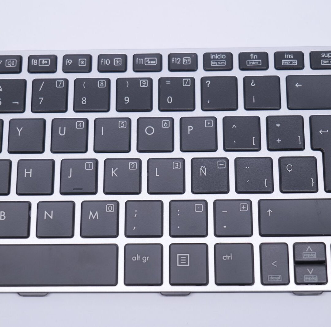 TECLADO HP 810 G1